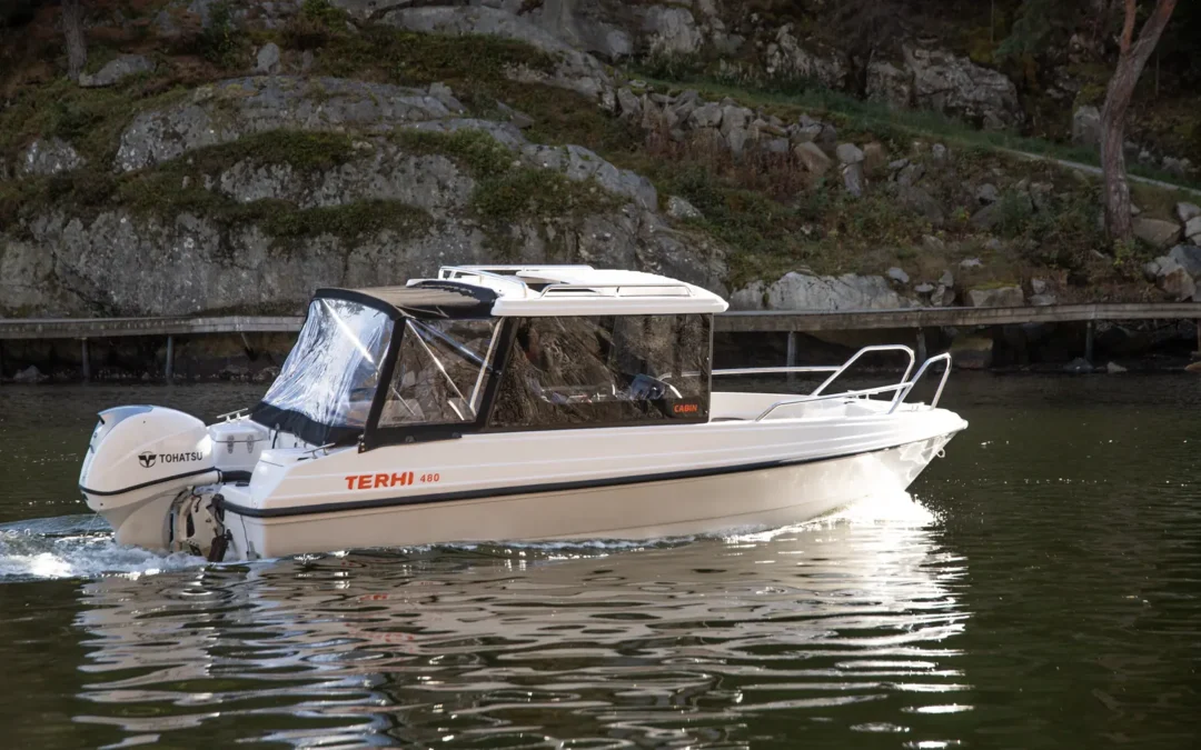De nieuwe Terhi 480 Cabin – compact, onzinkbaar en klaar voor elk seizoen