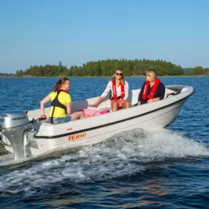 Terhi 450 Open boot Boot Akkrum