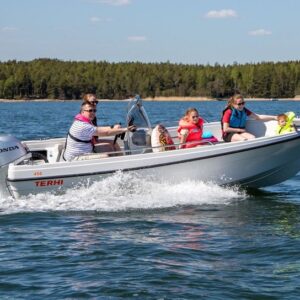 Terhi 450 CC Boot Akkrum