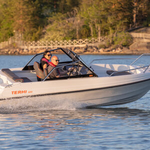 Hardevarende Terhi 480 BR Boot Akkrum