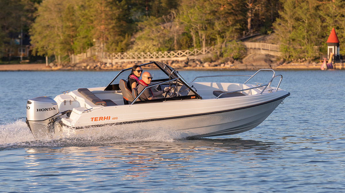 Hardevarende Terhi 480 BR Boot Akkrum