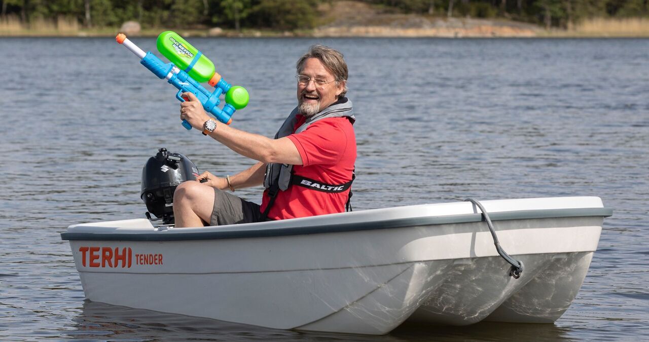 Terhi Tender met motor Boot Akkrum