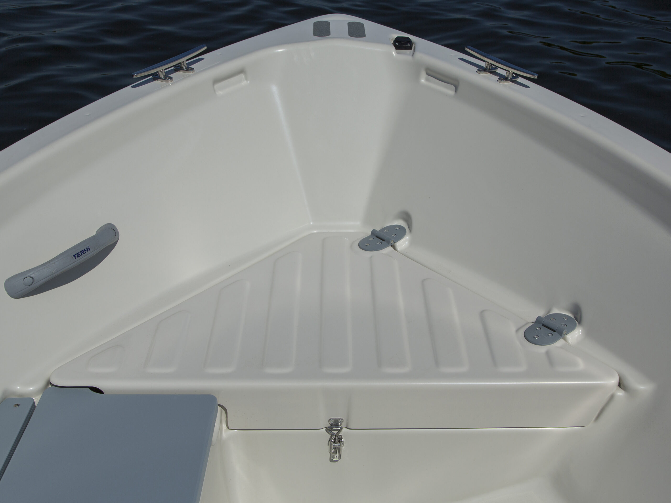 Terhi nordic 6020 boegklep dicht