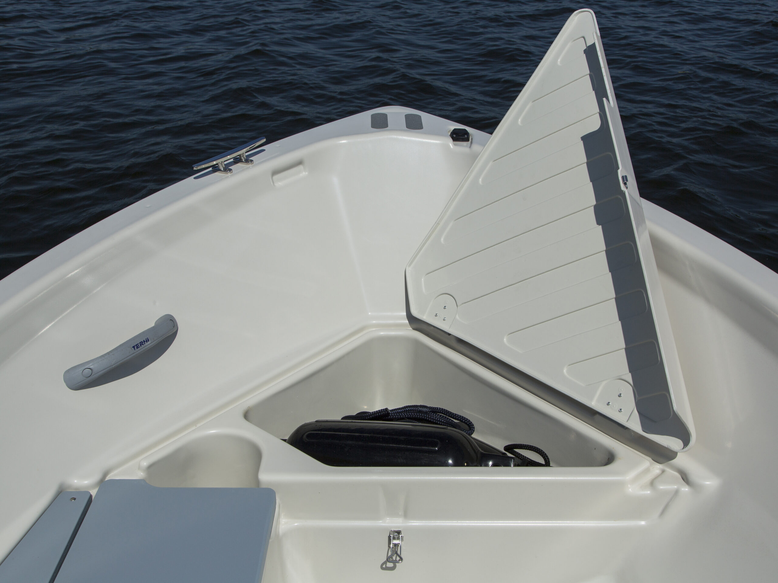 Terhi nordic 6020 boegklep open