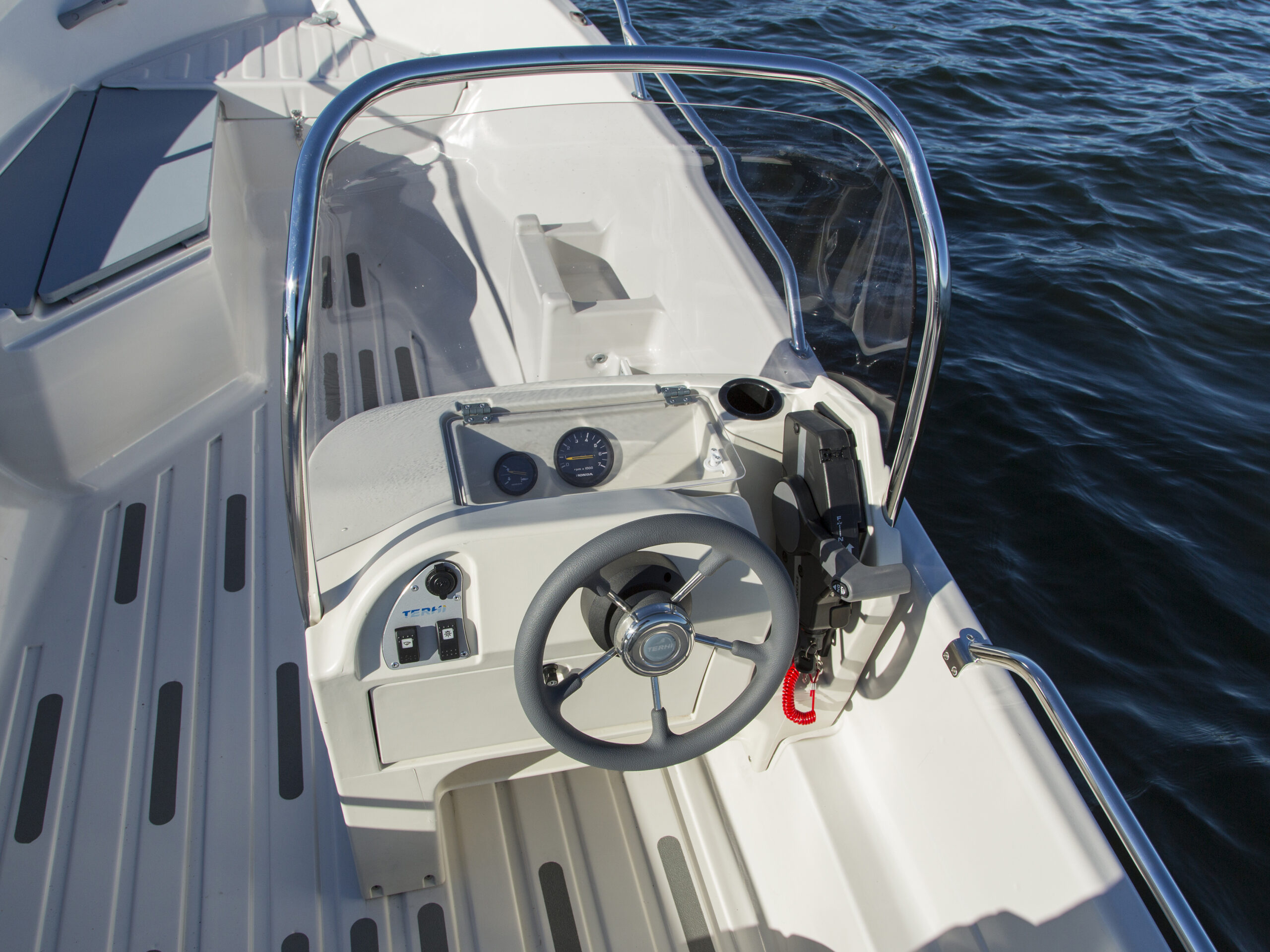 Terhi nordic 6020C console